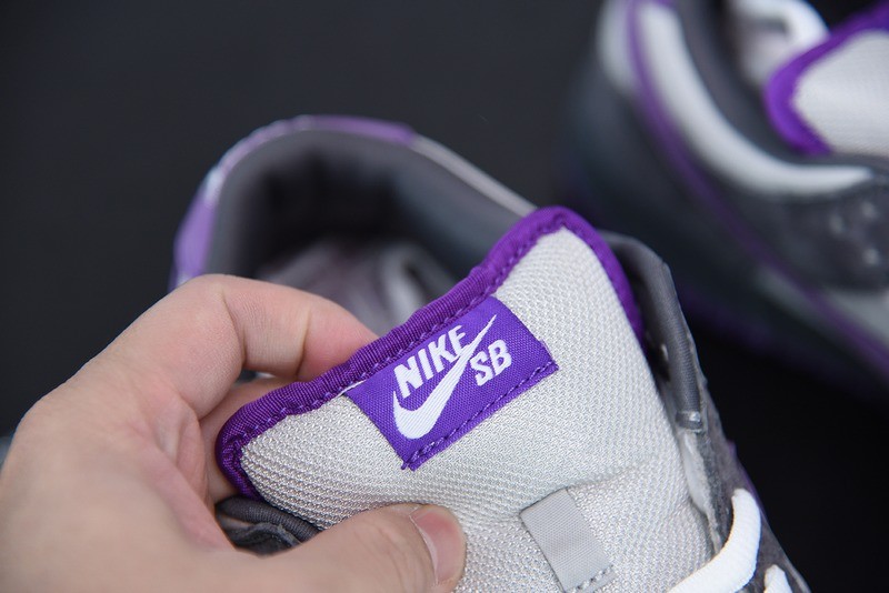 Nike Dunk SB Low Purple Pigeon Nike Dunk SB Low Purple Pigeon