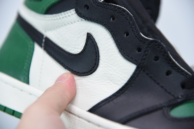 Jordan 1 Retro High Pine Green Jordan 1 Retro High Pine Green