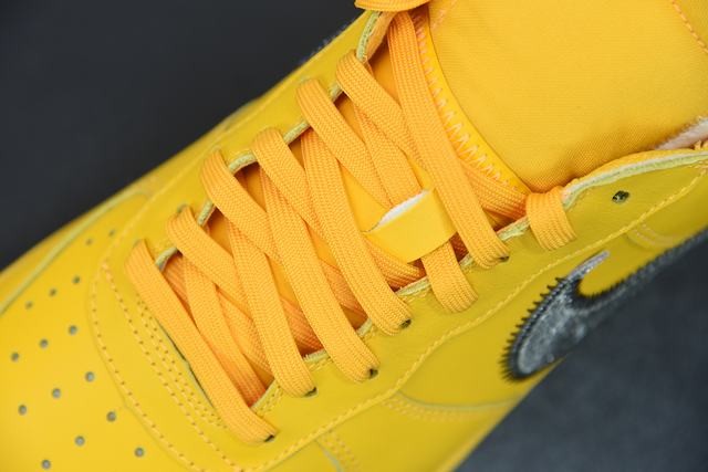 Nike Air Force 1 Low OFF-WHITE University Gold Metallic Silver Nike Air Force 1 Low OFF-WHITE University Gold Metallic Silver