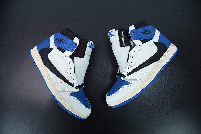 Jordan 1 High OG SP Fragment x Travis Scott Jordan 1 High OG SP Fragment x Travis Scott