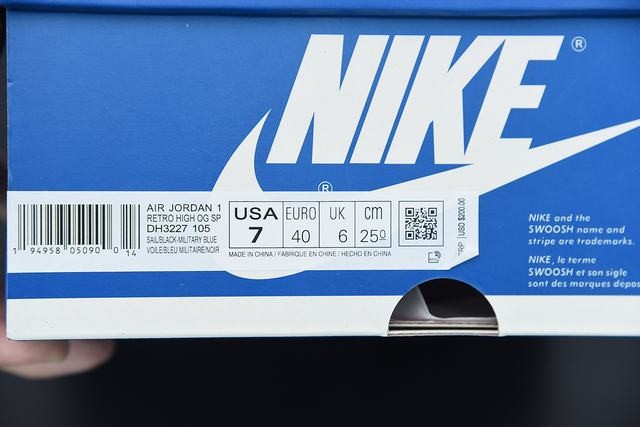Jordan 1 High OG SP Fragment x Travis Scott Jordan 1 High OG SP Fragment x Travis Scott