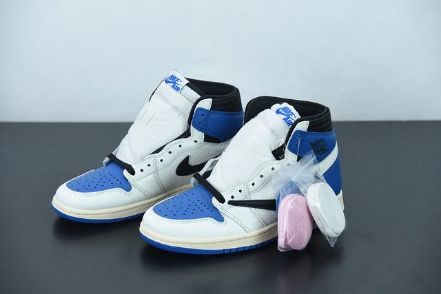 Jordan 1 High OG SP Fragment x Travis Scott Jordan 1 High OG SP Fragment x Travis Scott
