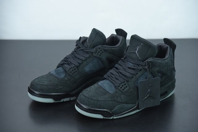 Jordan 4 Retro Kaws Black Jordan 4 Retro Kaws Black