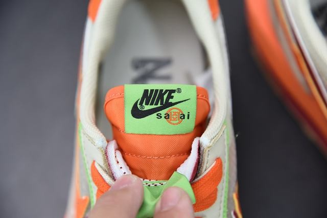 Nike LD Waffle sacai CLOT Net Orange Blaze Nike LD Waffle sacai CLOT Net Orange Blaze