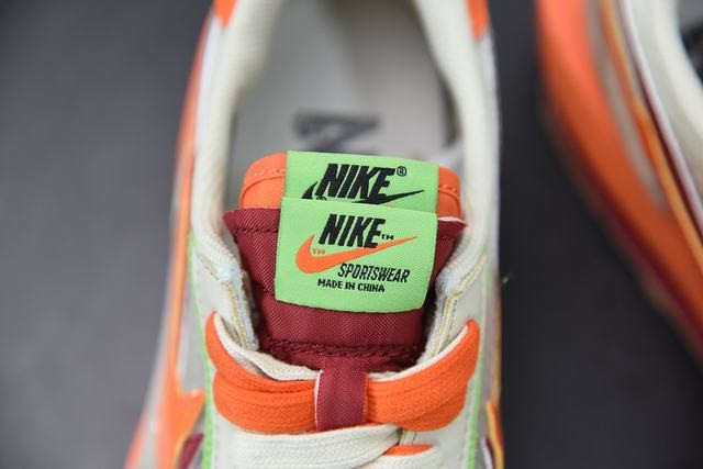 Nike LD Waffle sacai CLOT Net Orange Blaze Nike LD Waffle sacai CLOT Net Orange Blaze