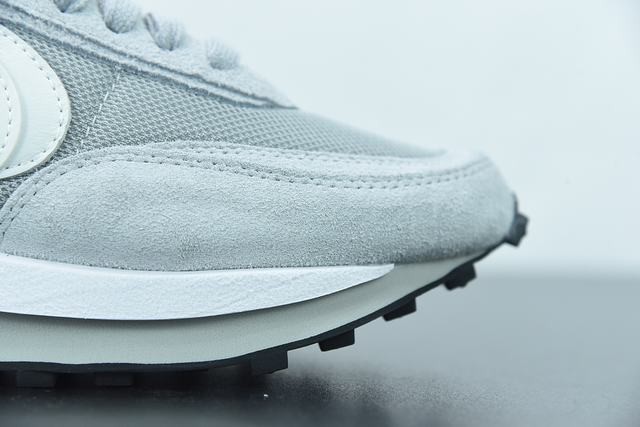 Nike LD Waffle SF sacai Fragment Grey Nike LD Waffle SF sacai Fragment Grey