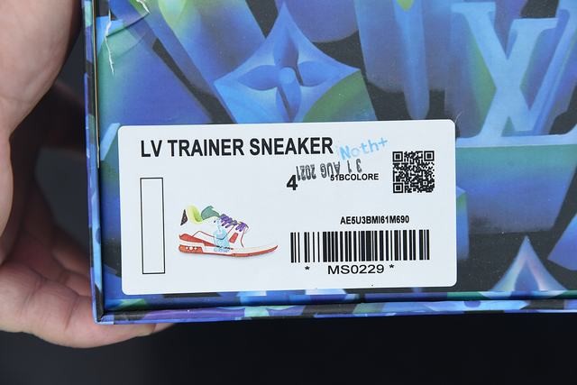 Louis Vuitton LV Trainer Sneaker Low White Red Louis Vuitton LV Trainer Sneaker Low White Red