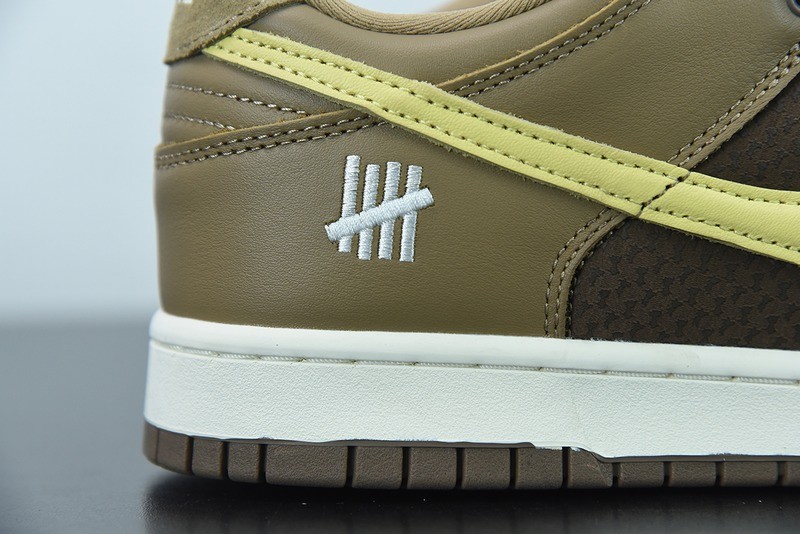 Nike Dunk Low SP UNDEFEATED Canteen Dunk vs.AF1 Pack Nike Dunk Low SP UNDEFEATED Canteen Dunk vs.AF1 Pack