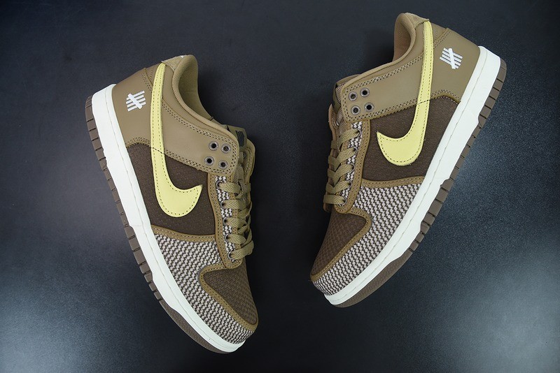 Nike Dunk Low SP UNDEFEATED Canteen Dunk vs.AF1 Pack Nike Dunk Low SP UNDEFEATED Canteen Dunk vs.AF1 Pack