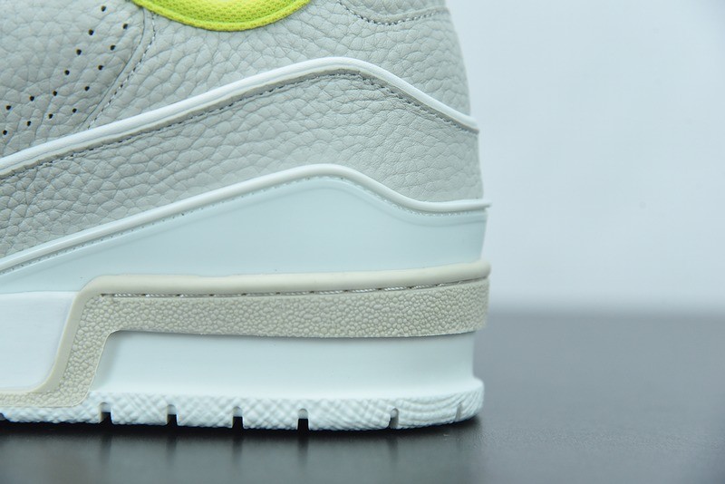Louis Vuitton LV Trainer Sneaker Low Grey White 1 Louis Vuitton LV Trainer Sneaker Low Grey White 1
