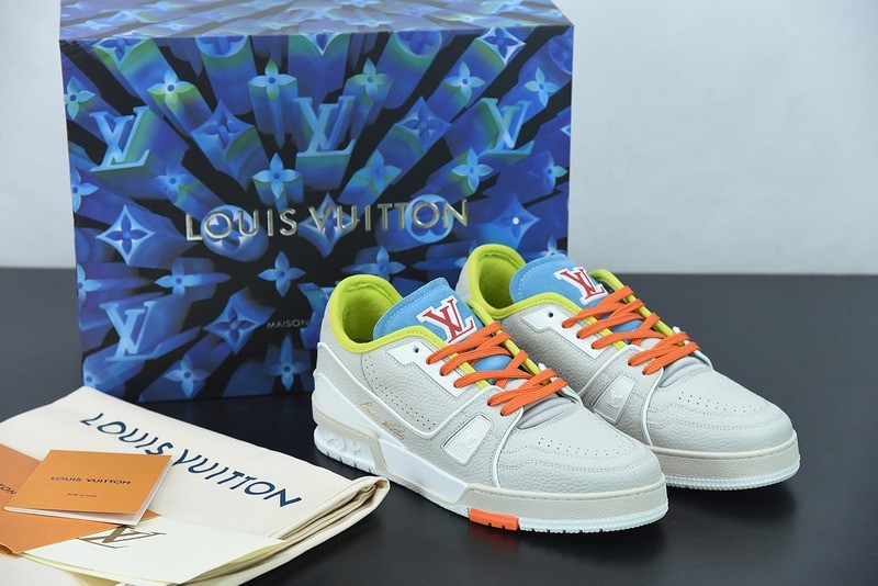 Louis Vuitton LV Trainer Sneaker Low Grey White 1 Louis Vuitton LV Trainer Sneaker Low Grey White 1
