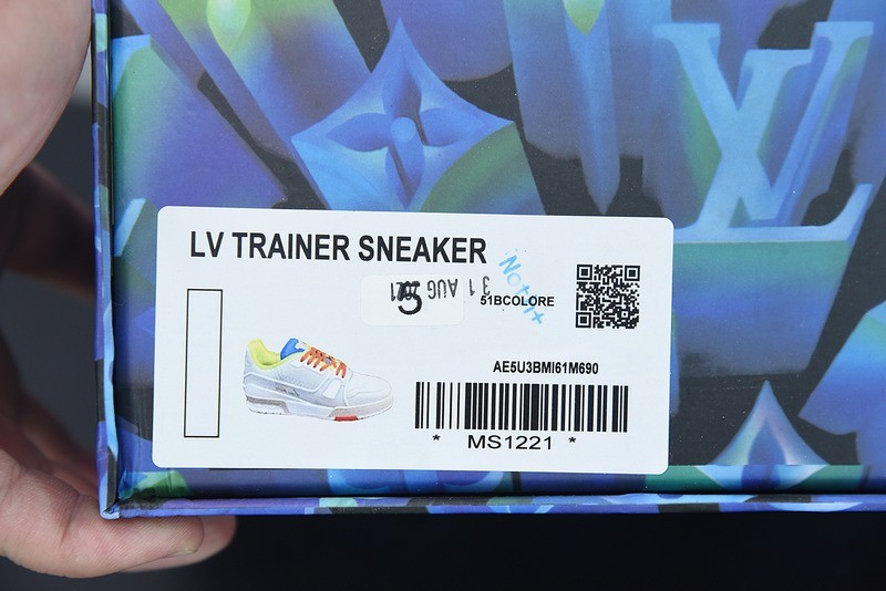 Louis Vuitton LV Trainer Sneaker Low Grey White 1 Louis Vuitton LV Trainer Sneaker Low Grey White 1