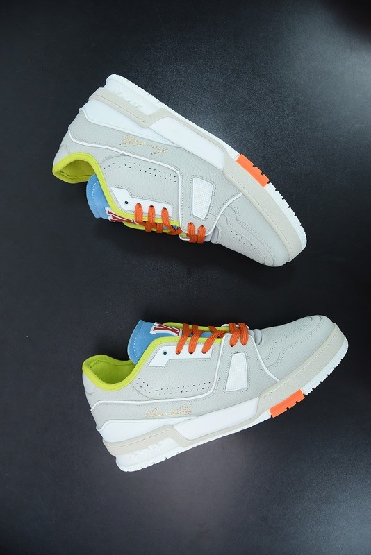Louis Vuitton LV Trainer Sneaker Low Grey White 1 Louis Vuitton LV Trainer Sneaker Low Grey White 1