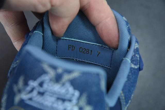 Louis Vuitton LV Trainer x Nigo Blue Demin Louis Vuitton LV Trainer x Nigo Blue Demin