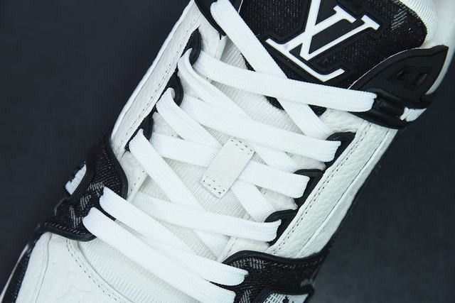 Louis Vuitton LV Trainer WHite Black White Louis Vuitton LV Trainer WHite Black White