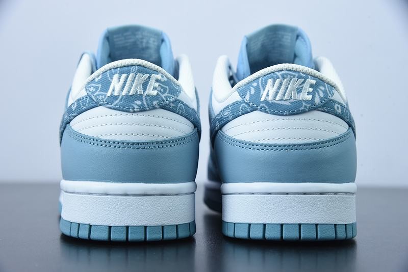 NiKe Dunk Low Essential Paisley Pack Worn Blue (W) NiKe Dunk Low Essential Paisley Pack Worn Blue (W)