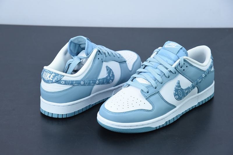 NiKe Dunk Low Essential Paisley Pack Worn Blue (W) NiKe Dunk Low Essential Paisley Pack Worn Blue (W)