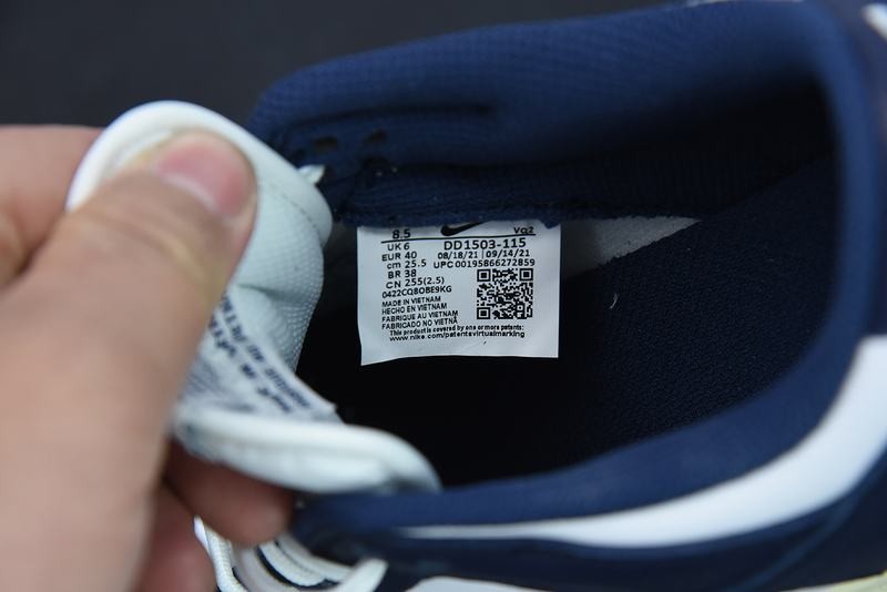 NiKe Dunk Low Vintage Navy (W) NiKe Dunk Low Vintage Navy (W)