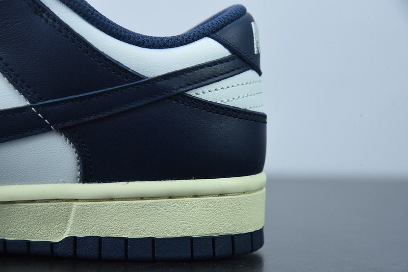 NiKe Dunk Low Vintage Navy (W) NiKe Dunk Low Vintage Navy (W)