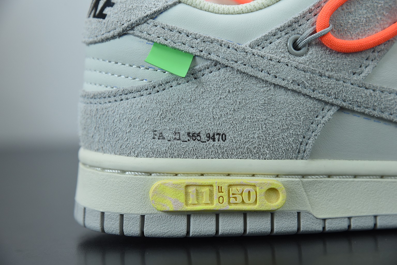 Off-White x Nike Dunk Low Off Lot 11 Off-White x Nike Dunk Low Off Lot 11