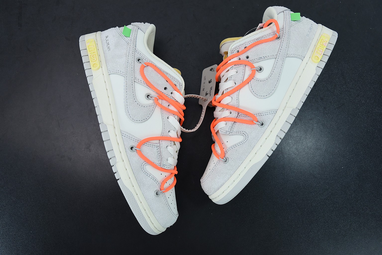 Off-White x Nike Dunk Low Off Lot 11 Off-White x Nike Dunk Low Off Lot 11