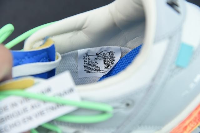 Off-White x Nike Dunk Low Off-White Lot 26 Off-White x Nike Dunk Low Off-White Lot 26