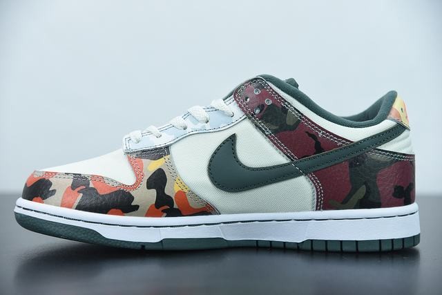 Nike Dunk Low ES Sail Multi-Camo Nike Dunk Low ES Sail Multi-Camo