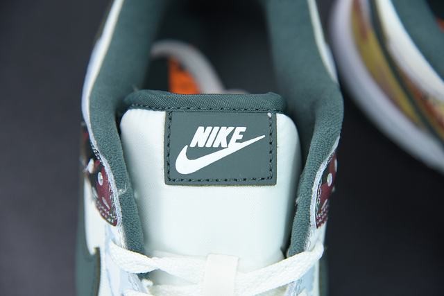 Nike Dunk Low ES Sail Multi-Camo Nike Dunk Low ES Sail Multi-Camo