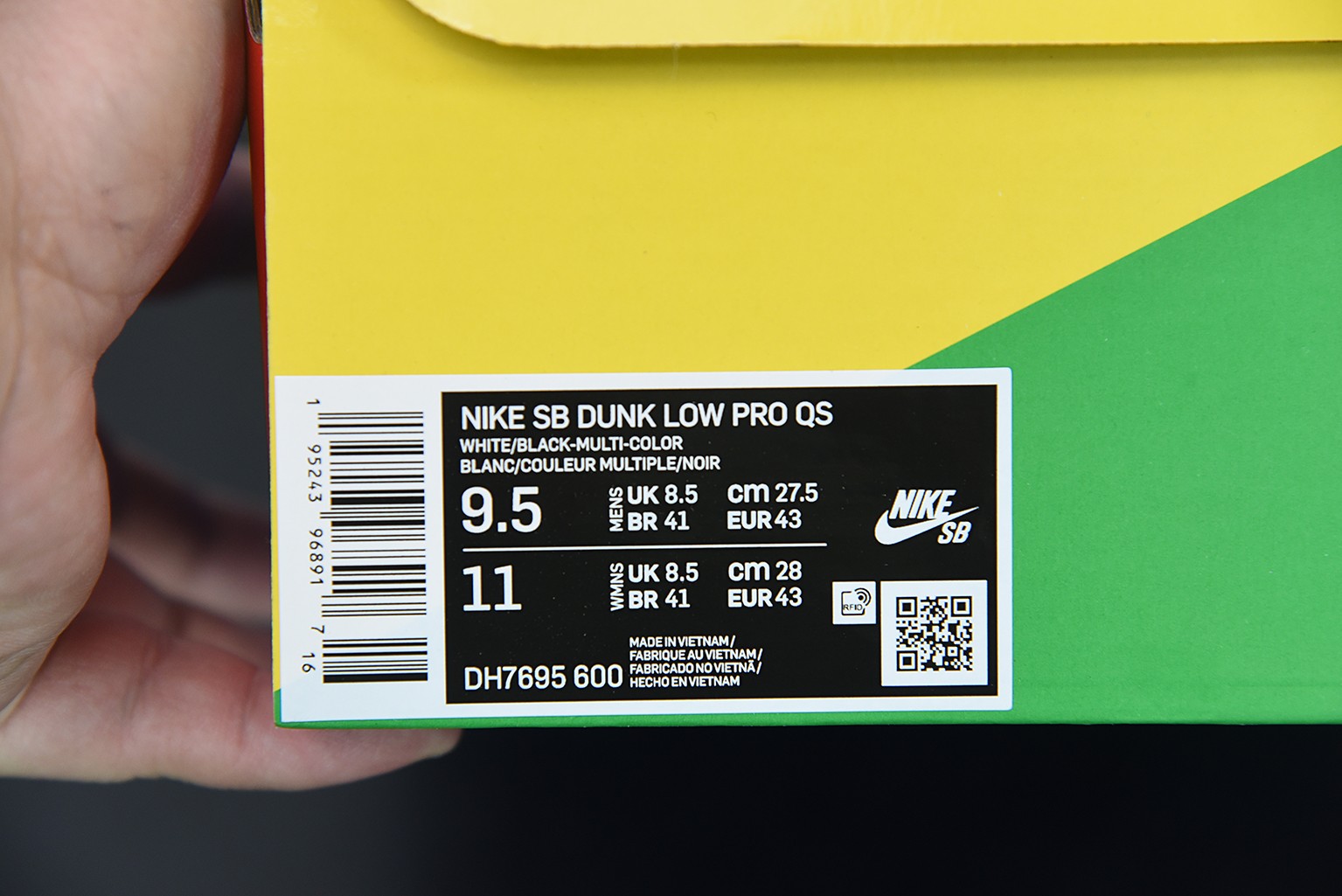 Nike SB DUNK Low Pro Pastract Art (2021) Nike SB DUNK Low Pro Pastract Art (2021)