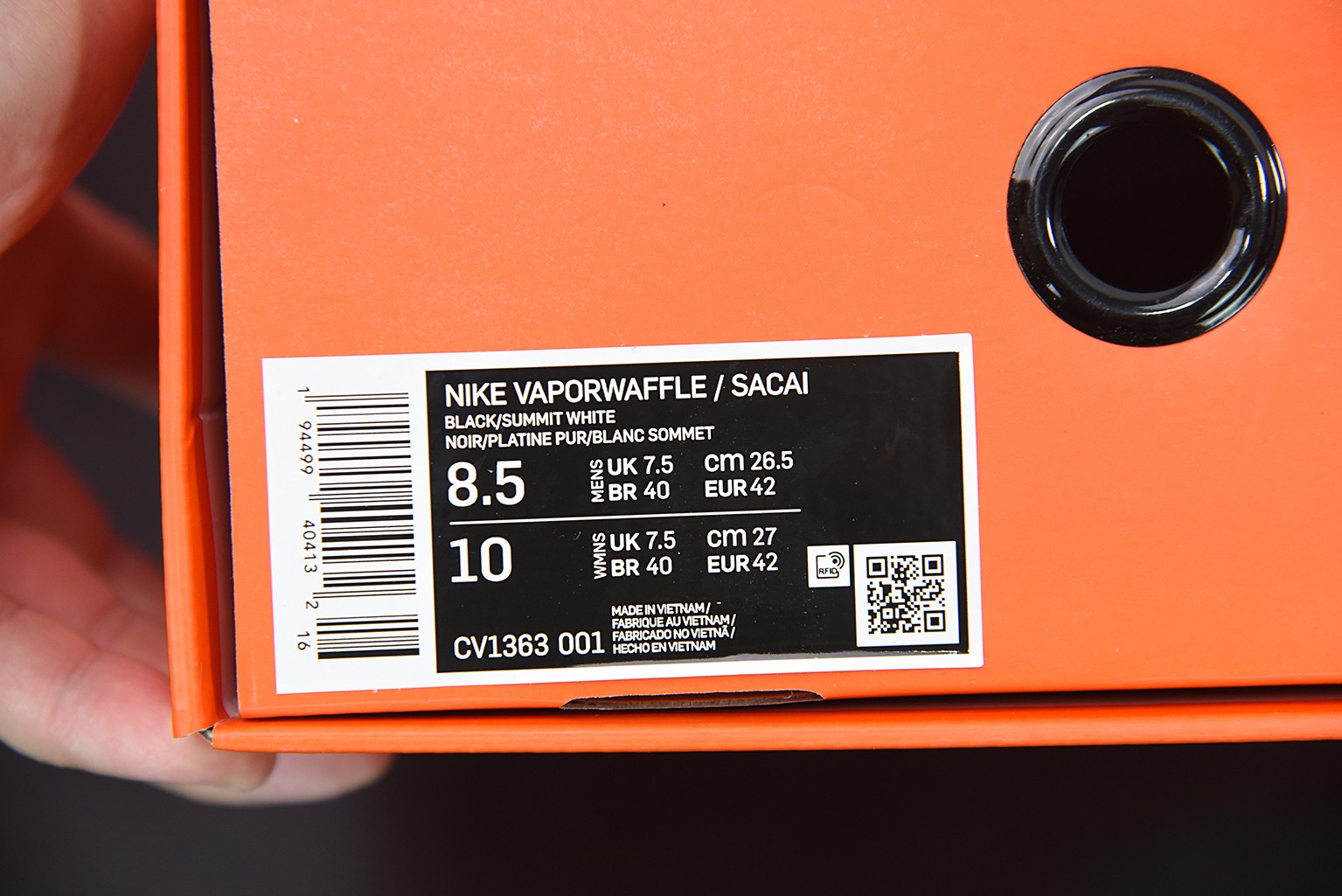 Nike Vaporwaffle sacai Black White Nike Vaporwaffle sacai Black White