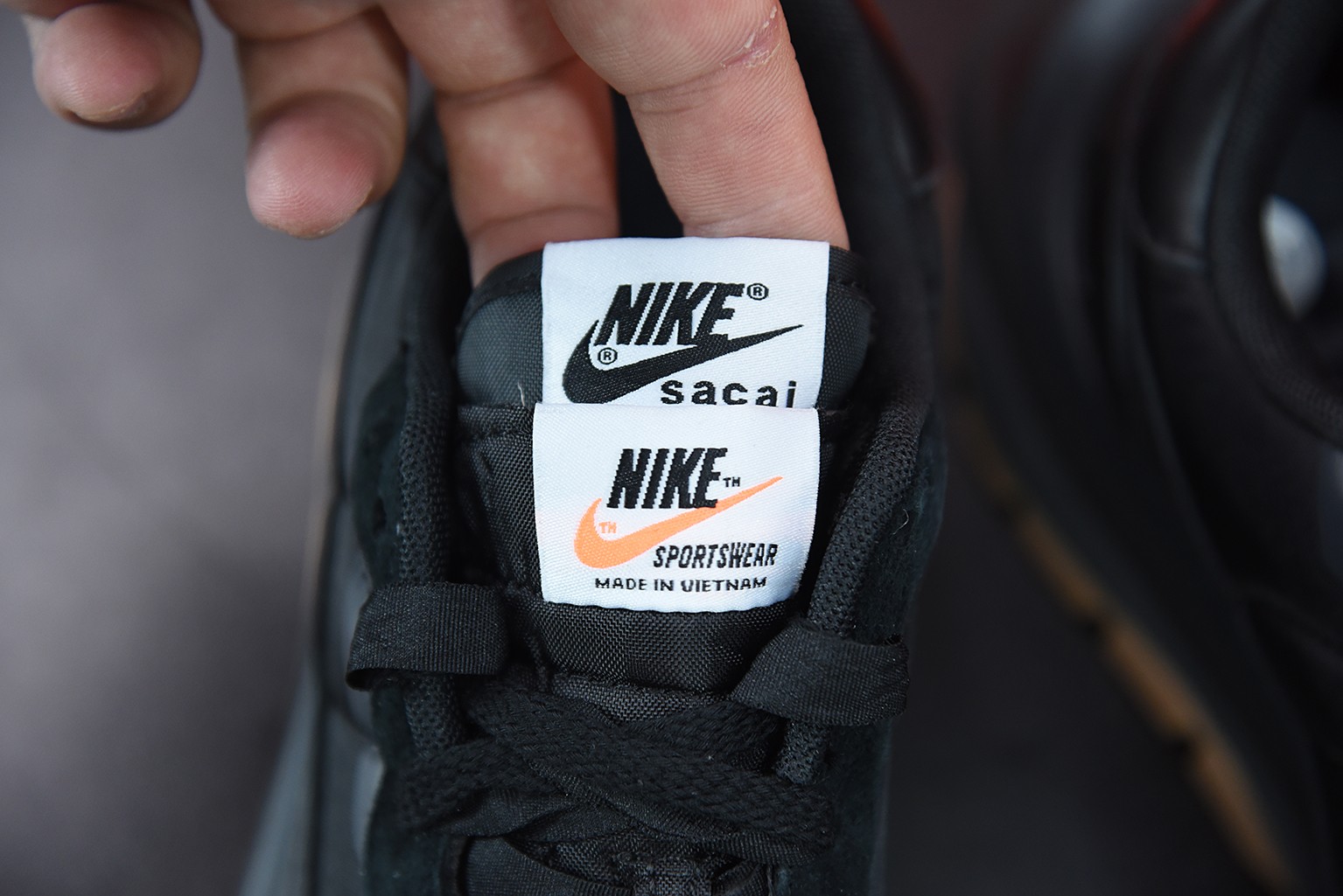 Nike Vaporwaffle sacai Black Gum Nike Vaporwaffle sacai Black Gum
