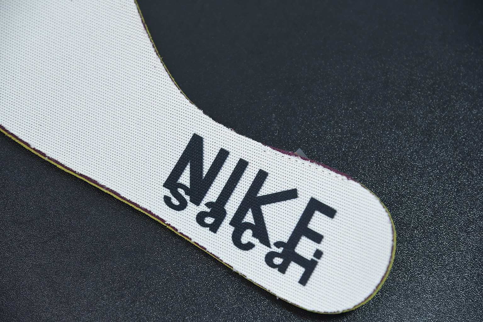 Nike Vaporwaffle sacai Sail Gum Nike Vaporwaffle sacai Sail Gum