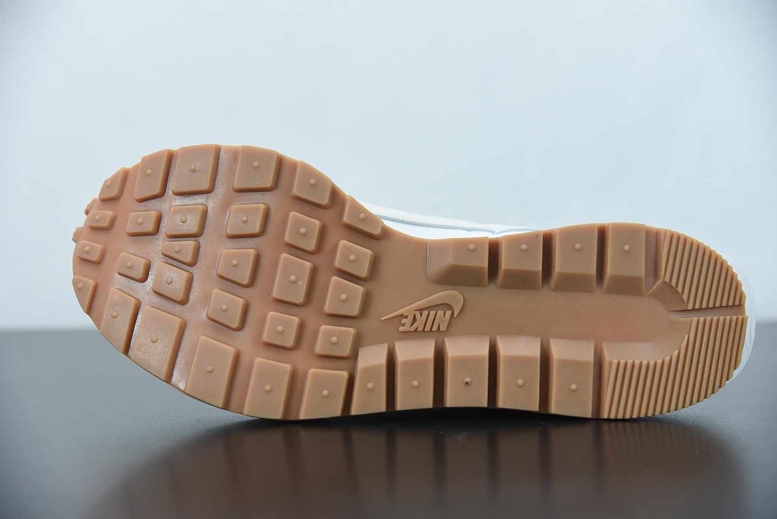 Nike Vaporwaffle sacai Sail Gum Nike Vaporwaffle sacai Sail Gum