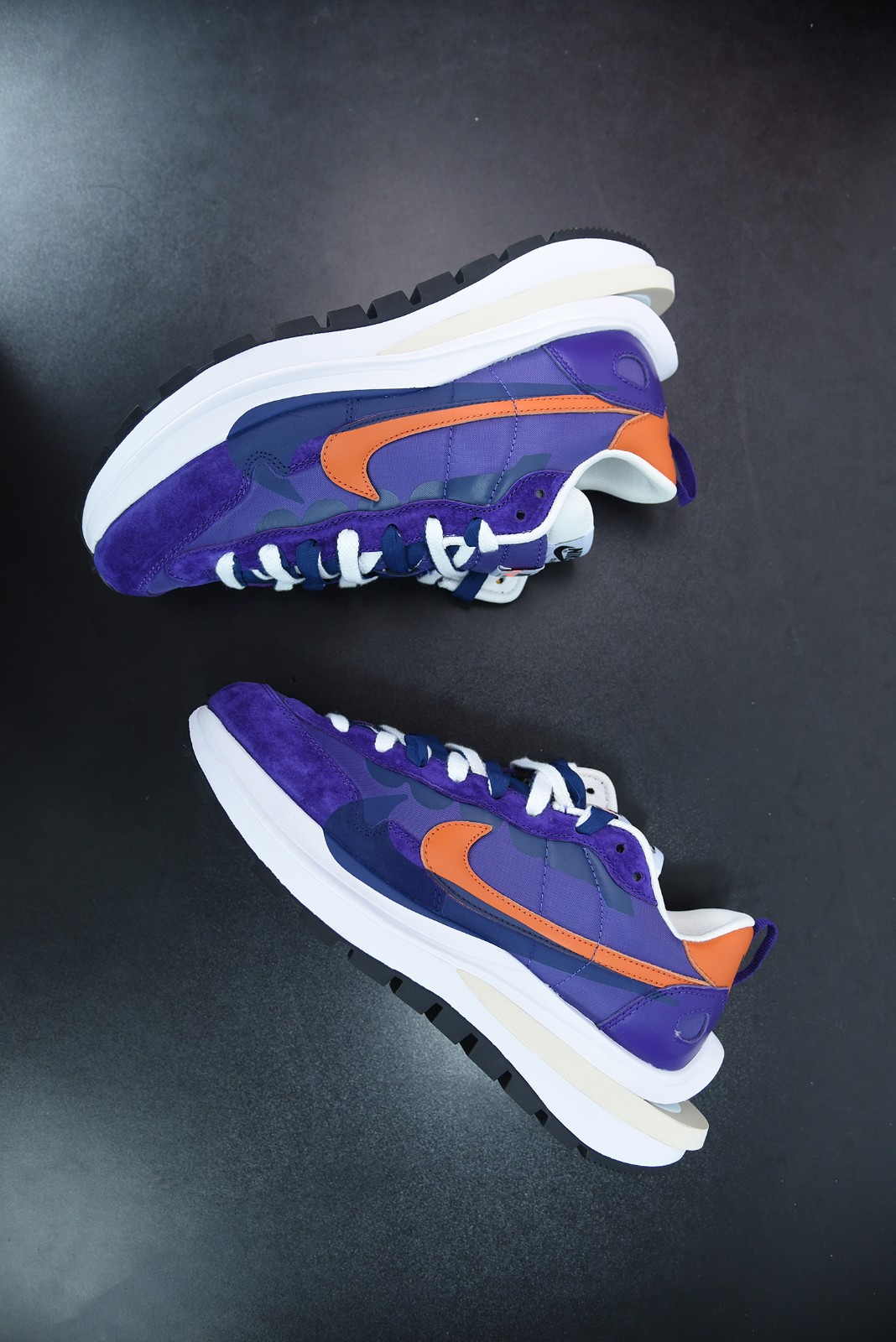 Nike Vaporwaffle sacai Dark lris Nike Vaporwaffle sacai Dark lris