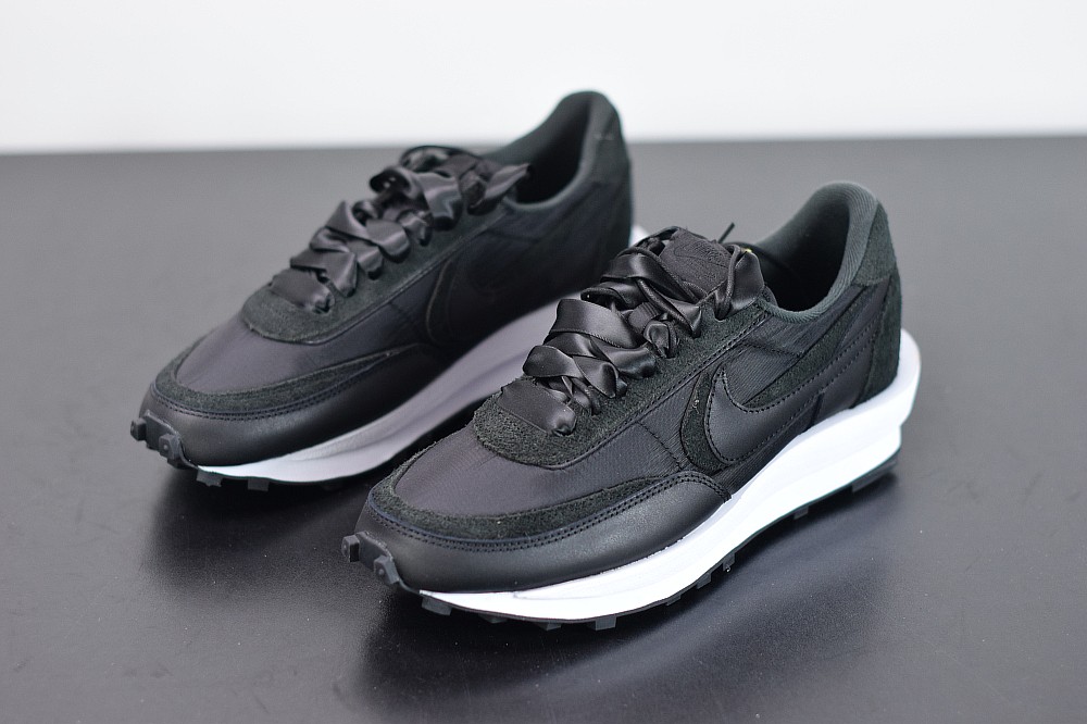 Nike LD Waffle sacai Black Nylon Nike LD Waffle sacai Black Nylon