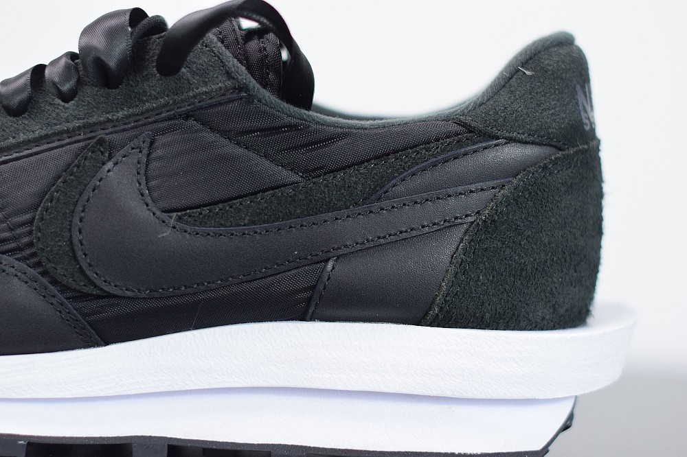 Nike LD Waffle sacai Black Nylon Nike LD Waffle sacai Black Nylon