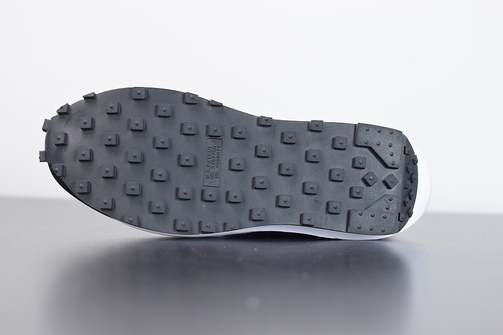 Nike LD Waffle sacai Black Nylon Nike LD Waffle sacai Black Nylon