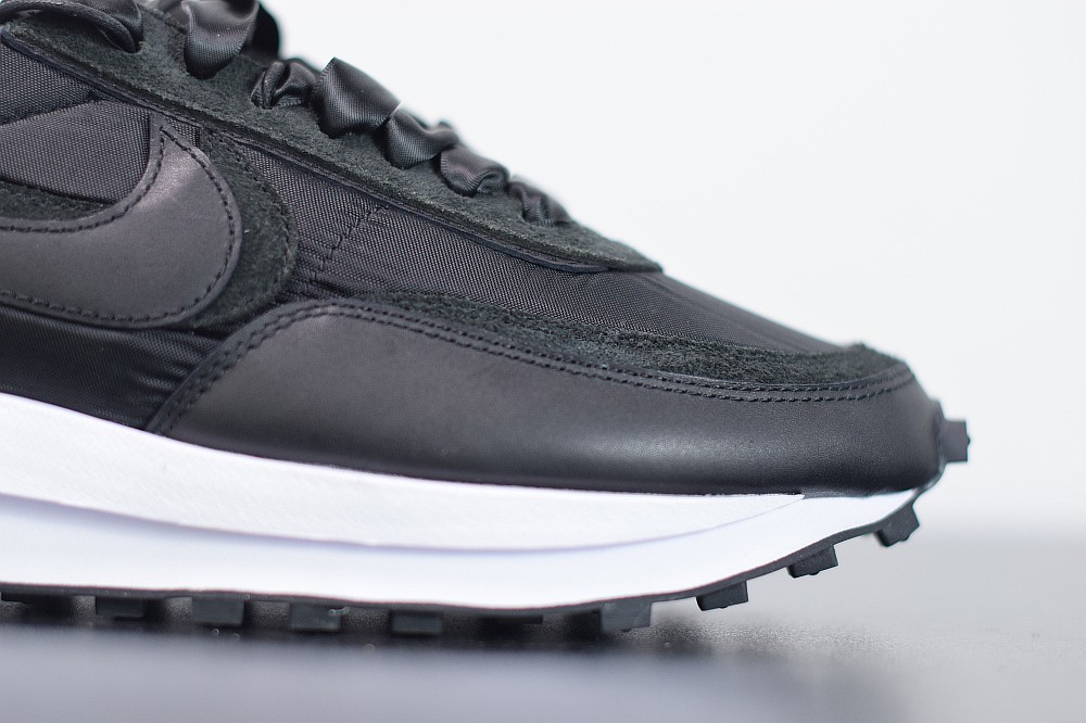 Nike LD Waffle sacai Black Nylon Nike LD Waffle sacai Black Nylon