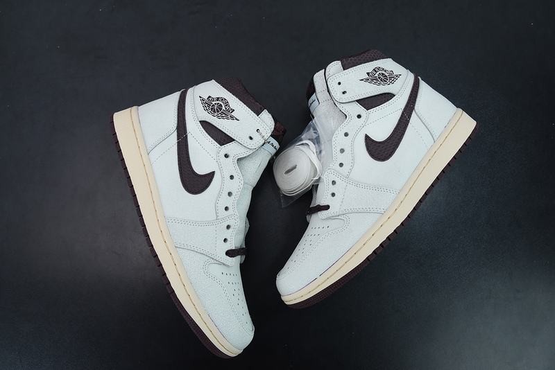 Jordan 1 Retro High OG A Ma Maniére Jordan 1 Retro High OG A Ma Maniére