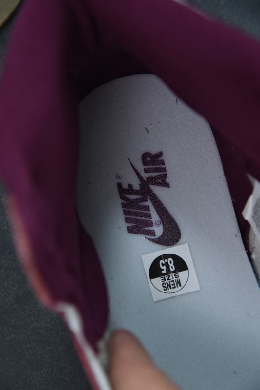 Jordan 1 Retro High OG Bordeaux Jordan 1 Retro High OG Bordeaux