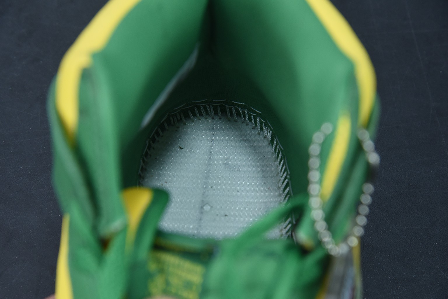Nike SB Dunk High Supreme By Any Means Brazil Nike SB Dunk High Supreme By Any Means Brazil