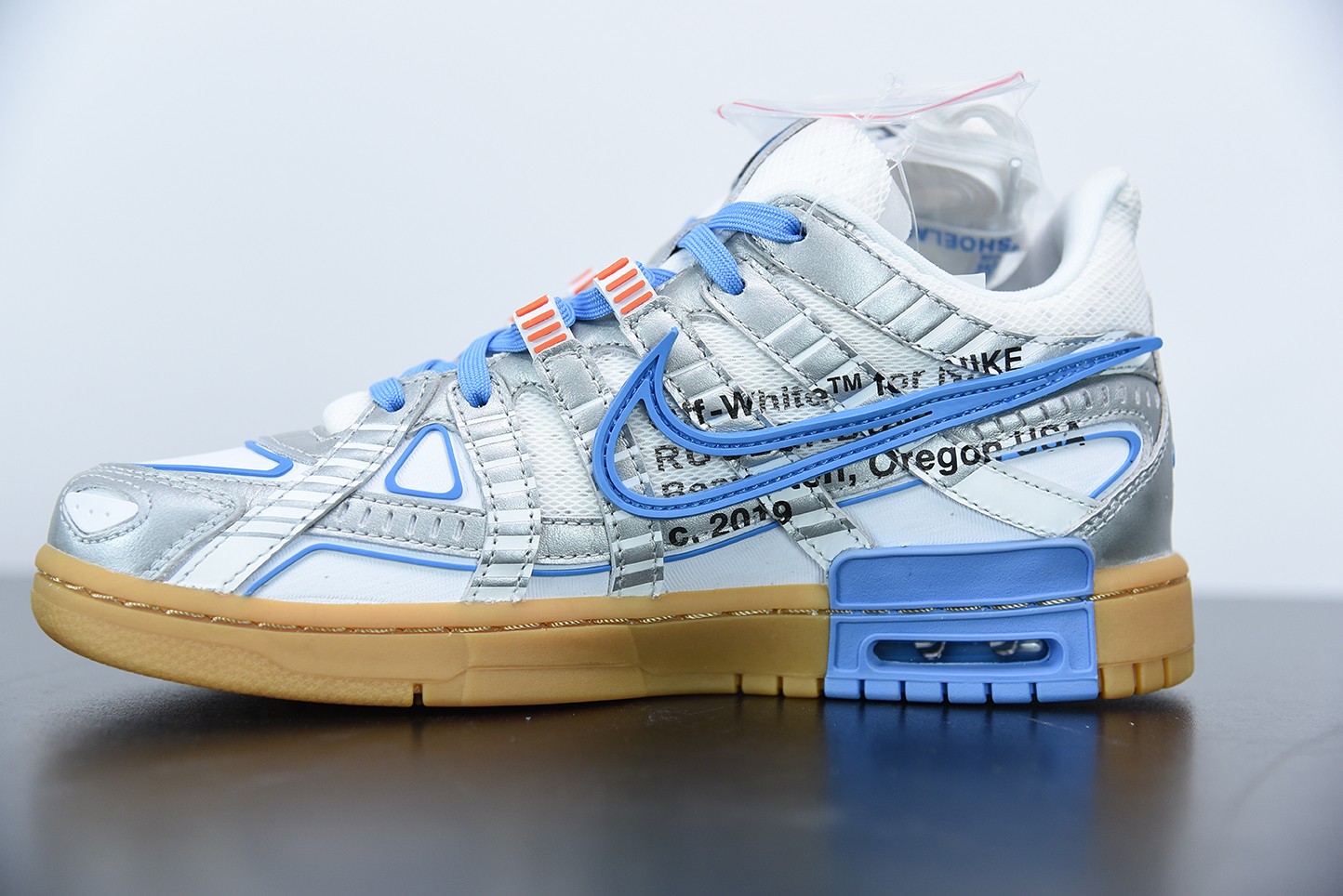 Nike Air Rubber Dunk Off-White UNC Nike Air Rubber Dunk Off-White UNC