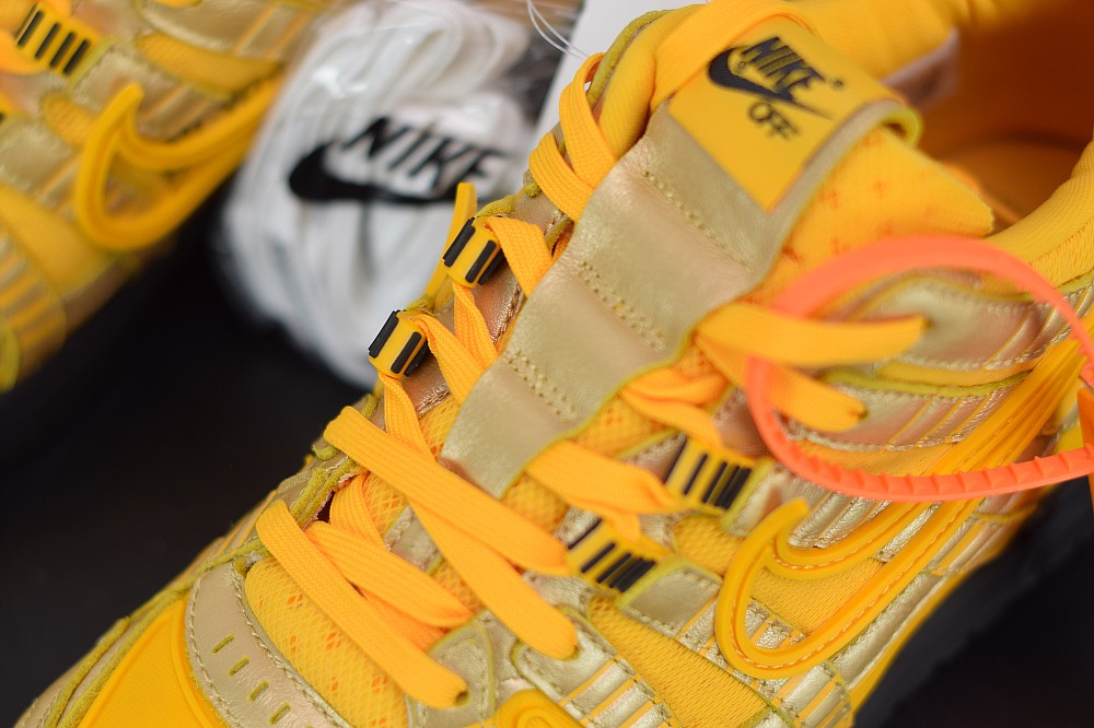 Nike Air Rubber Dunk Off-White University Gold Nike Air Rubber Dunk Off-White University Gold