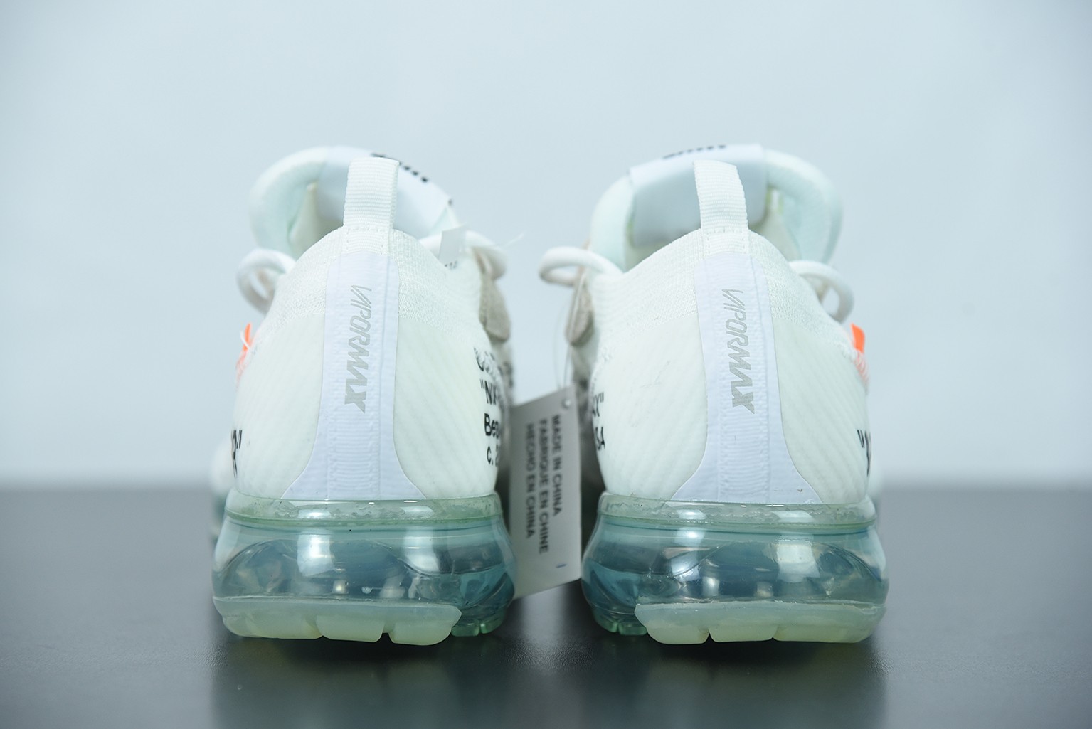 Nike Air VaporMax Off-White (2018) Nike Air VaporMax Off-White (2018)