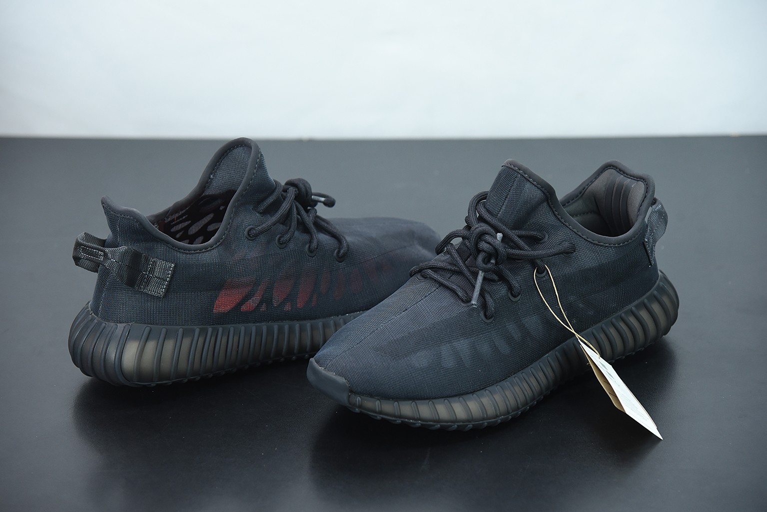 adidas yeezy Boost 350 V2 Mono Cinder adidas yeezy Boost 350 V2 Mono Cinder