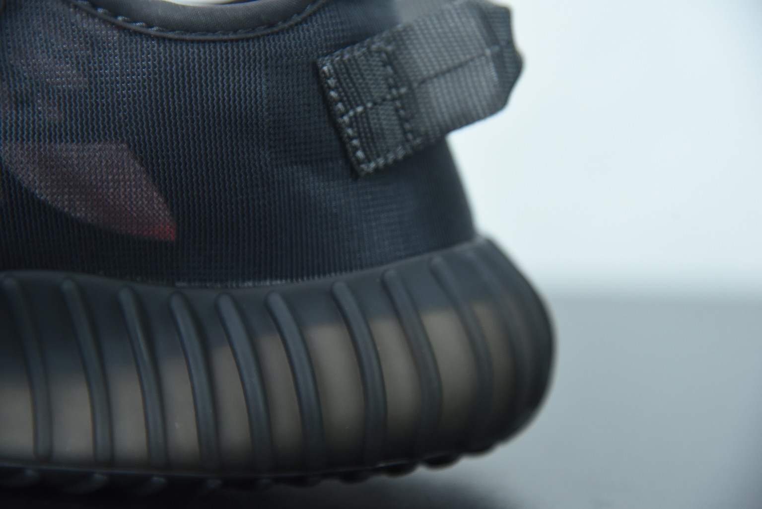 adidas yeezy Boost 350 V2 Mono Cinder adidas yeezy Boost 350 V2 Mono Cinder