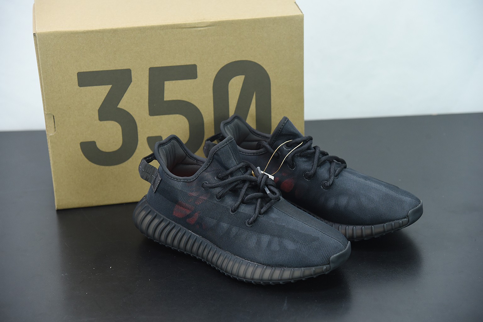 adidas yeezy Boost 350 V2 Mono Cinder adidas yeezy Boost 350 V2 Mono Cinder