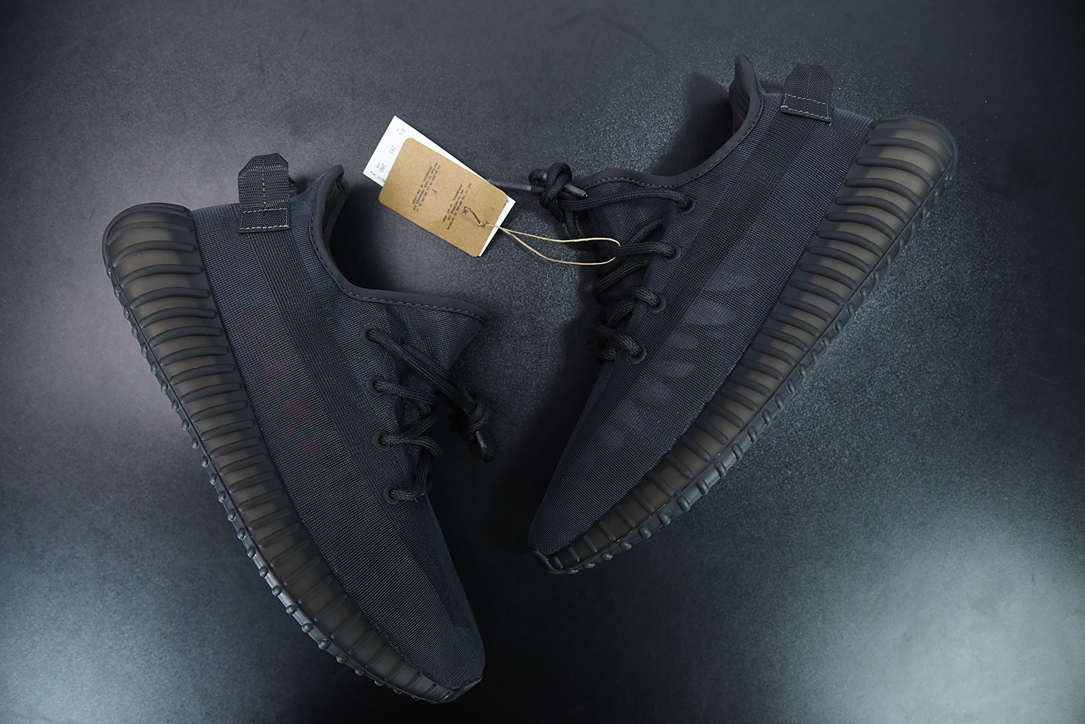 adidas yeezy Boost 350 V2 Mono Cinder adidas yeezy Boost 350 V2 Mono Cinder