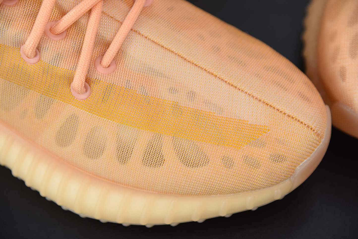 adidas yeezy Boost 350 V2 Mono Clay adidas yeezy Boost 350 V2 Mono Clay