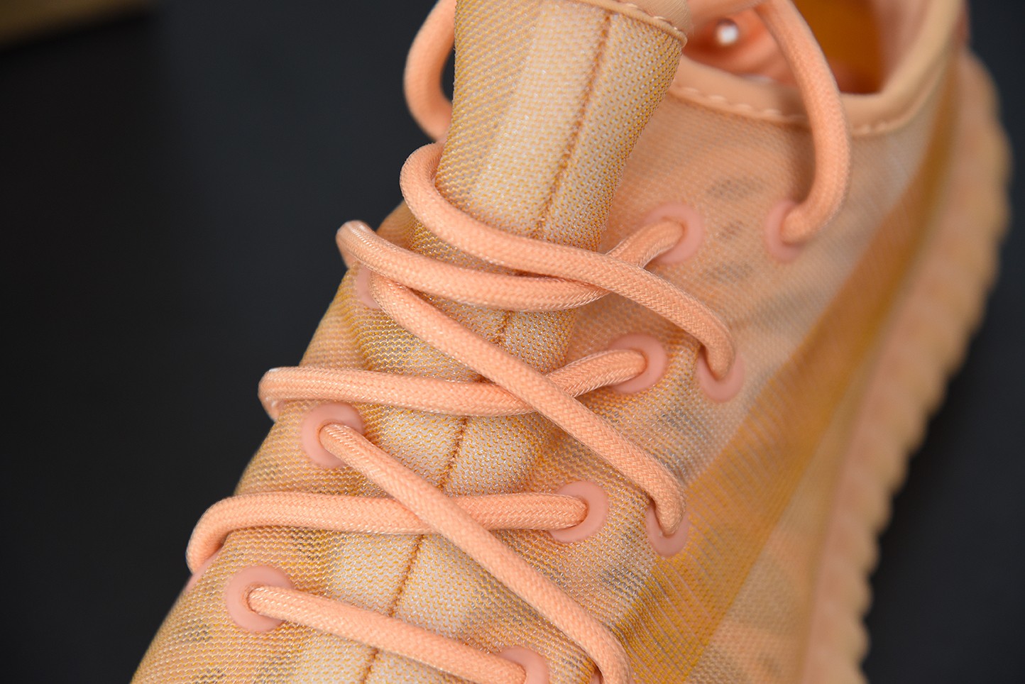 adidas yeezy Boost 350 V2 Mono Clay adidas yeezy Boost 350 V2 Mono Clay